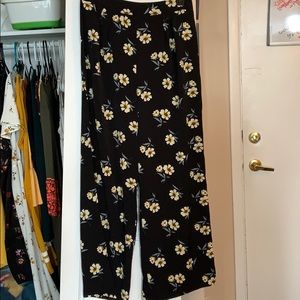 Black flora pants